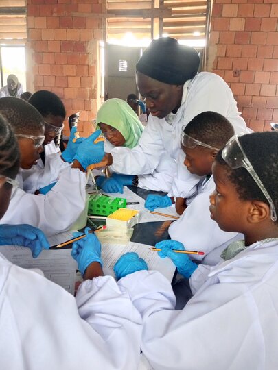 Laboratory activities at Community Grammar School in Mokola