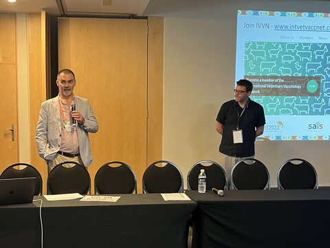 Professor Simon Graham (IVVN Co-Director) & Dr Tim Connelley (IVVN Director)